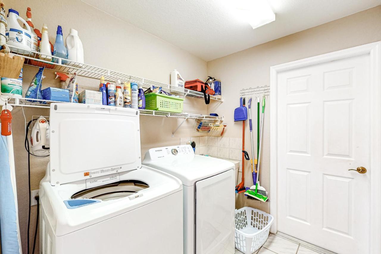 Life At The Canal Cape Coral Exterior photo